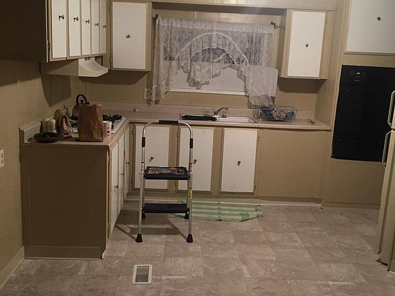 4th image of 170 Koontz Ln Spc 162