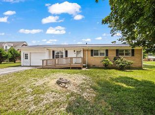 403 Robins St, Lawrenceburg, TN 38464
