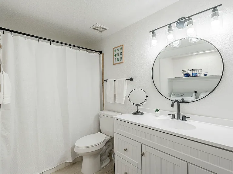 1564 N Paseo La Tinaja — Photo 23