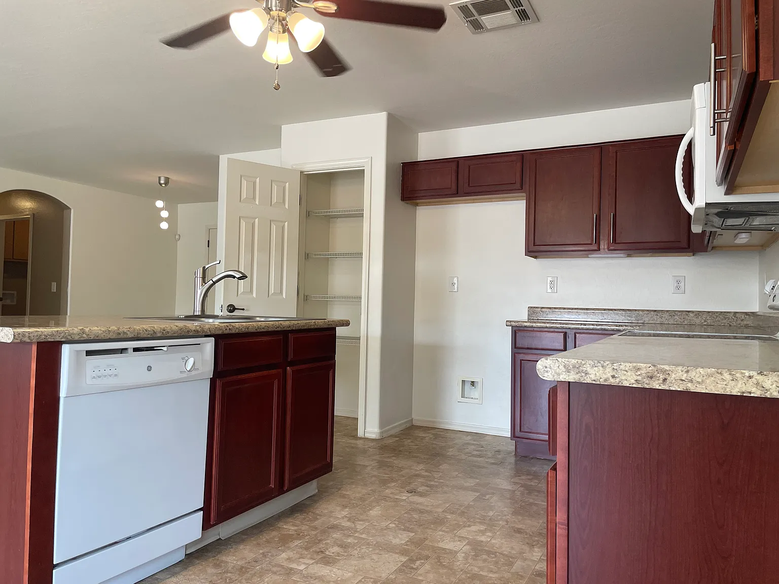 36853 W Giallo Ln — Photo 3
