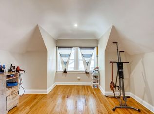 3318 N Kilbourn Ave, Chicago, IL 60641