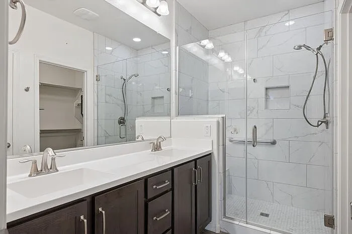 10445 E Tesla Ave — Photo 15