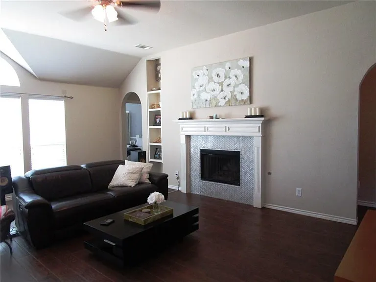 7312 High Point Dr — Photo 9