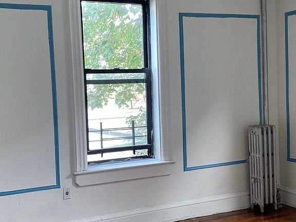 5th image of 2123 84th St #B3
