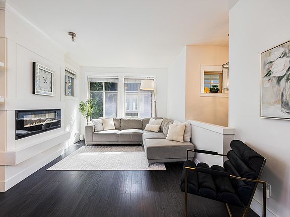 4th image of 3266 147th St #8