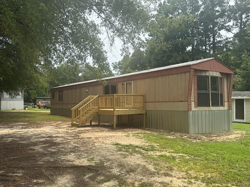1st image of 103 Arrowhead Dr