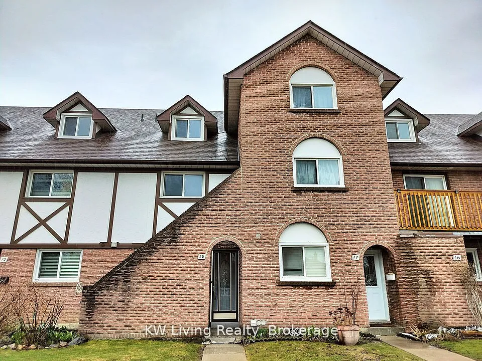 81 Irwin Rd #18