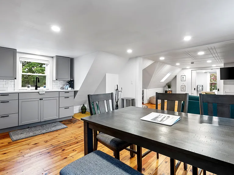 2 Sargent St #3 — Photo 11