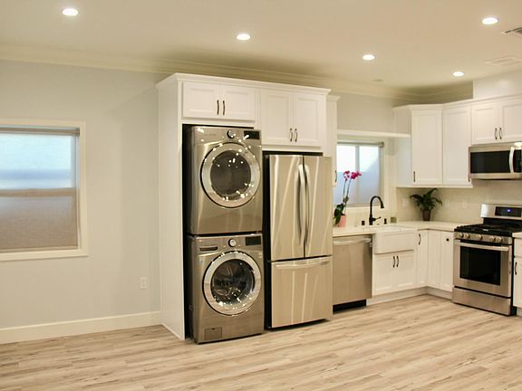 2nd image of 10795 Olympic Blvd