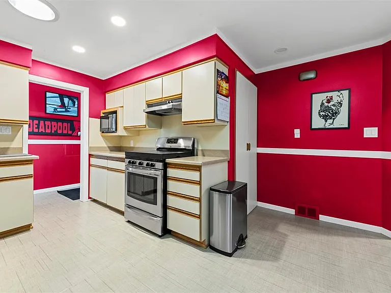 13380 Perry Cir — Photo 21