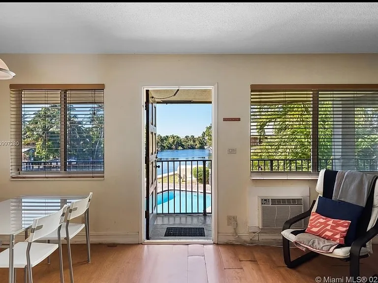 1816 E Oakland Park Blvd #60 — Photo 4