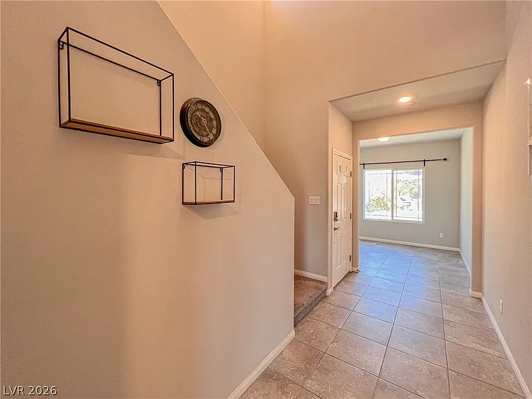 385 Canyon Mist Ct — Photo 4