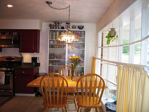 Breakfast Room