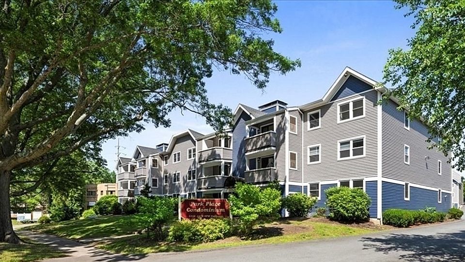 1st image of 1216 Vfw Pkwy APT 47