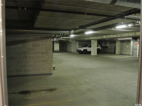 3rd image of 2300 Broad St Unit 103