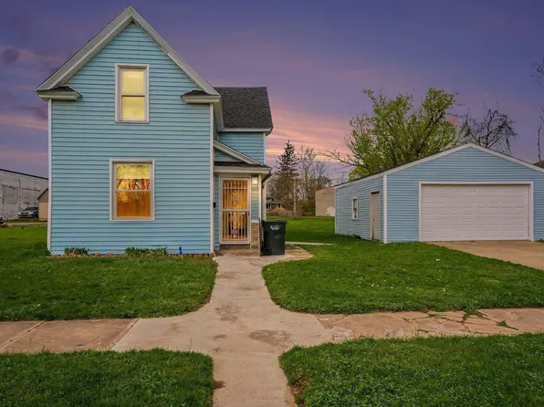 1933 S Lafayette Blvd, South Bend, IN 46613