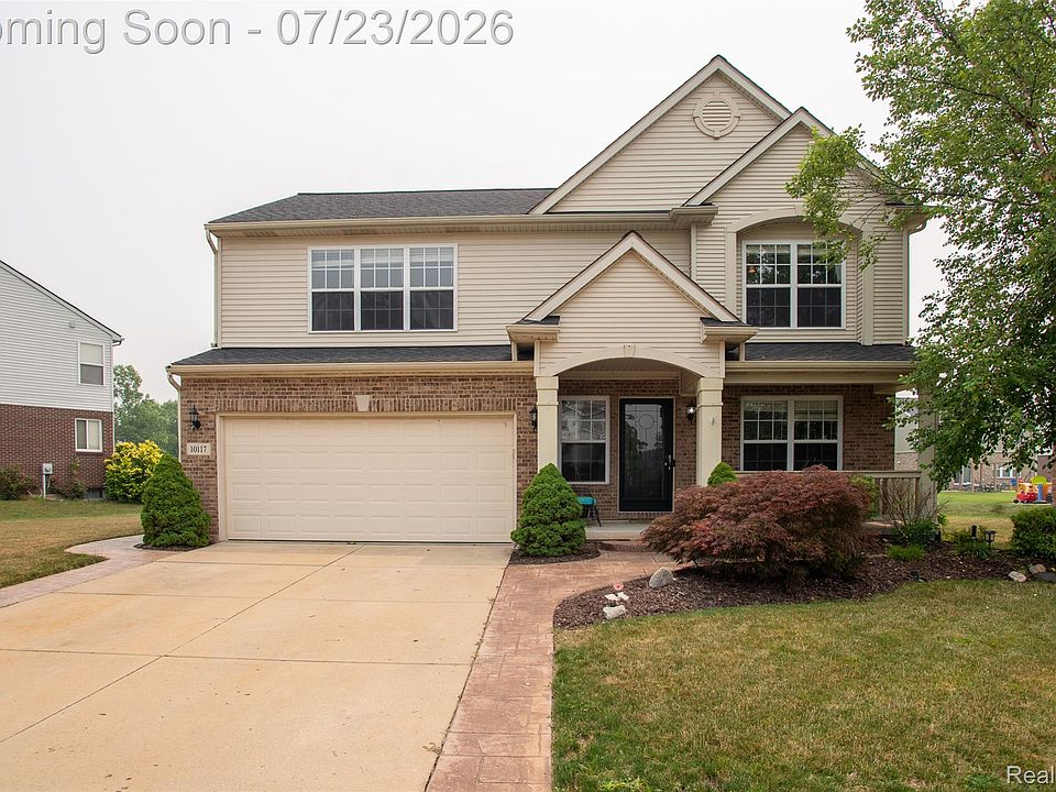 1st image of 10117 Island Lake Dr