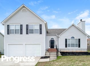 10766 Barberry Dr, Hampton, GA 30228