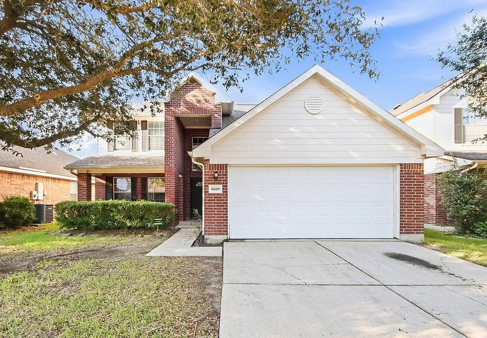 6619 Rockwall Trail Dr