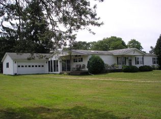 15513 Newton Town Rd, Centerville, PA 16404