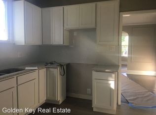 18229 Glendale St #10303218, Roseville, MI 48066