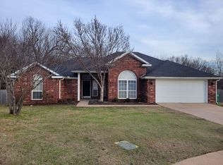 4401 Summerfield Cir, Springdale, AR 72762