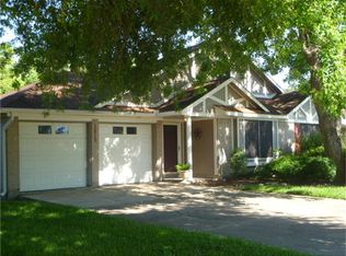 3815 Brookwind Dr, La Porte, TX 77571