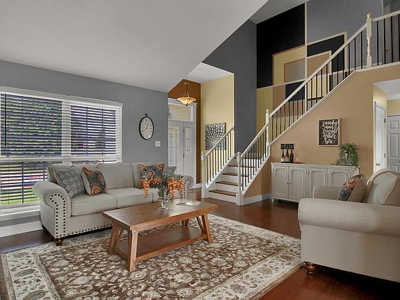 4th image of 140 Behlmann Meadows Way