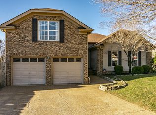 105 Chitwood Ct, Old Hickory, TN 37138