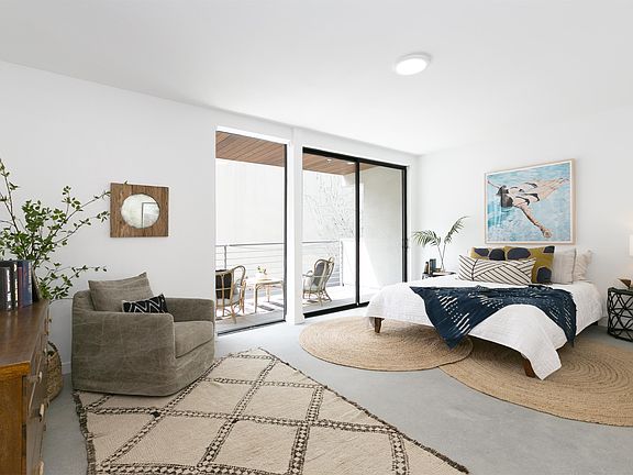 4th image of 2409 Griffith Park Blvd APT 406