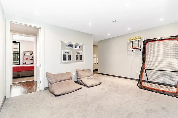 Sold by Brown Harris Stevens | media 40