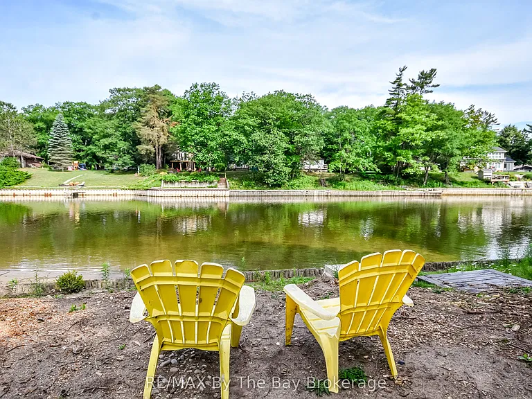 578 Oxbow Park Dr — Photo 34