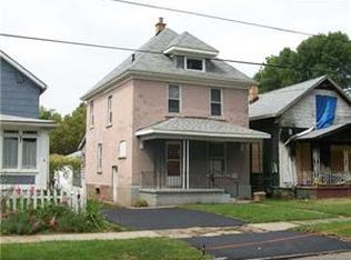 326 38th St, Niagara Falls, NY 14303