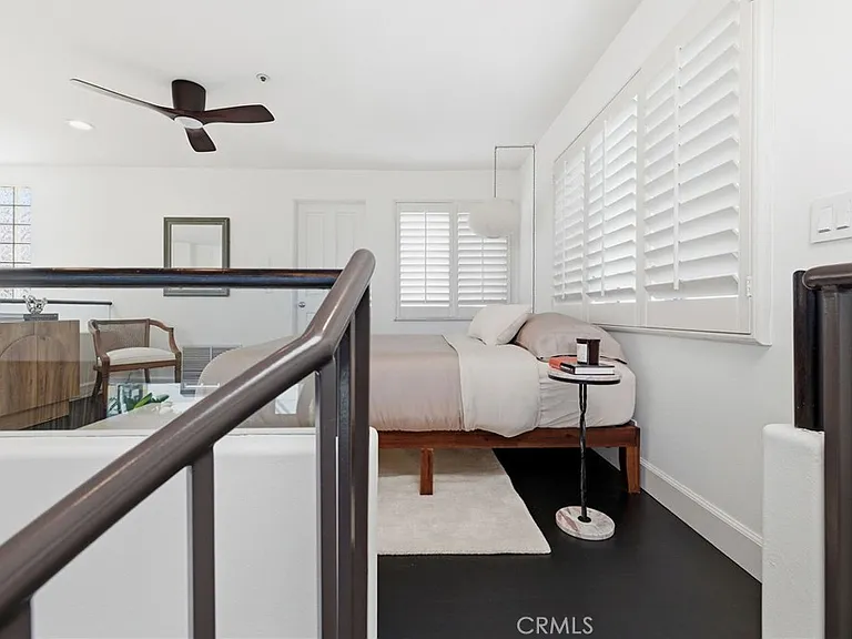 720 Manhattan Beach Blvd — Photo 19