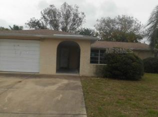 8652 Spanish Moss Dr, Port Richey, FL 34668