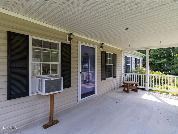 5th image of 339 Woodland Drive