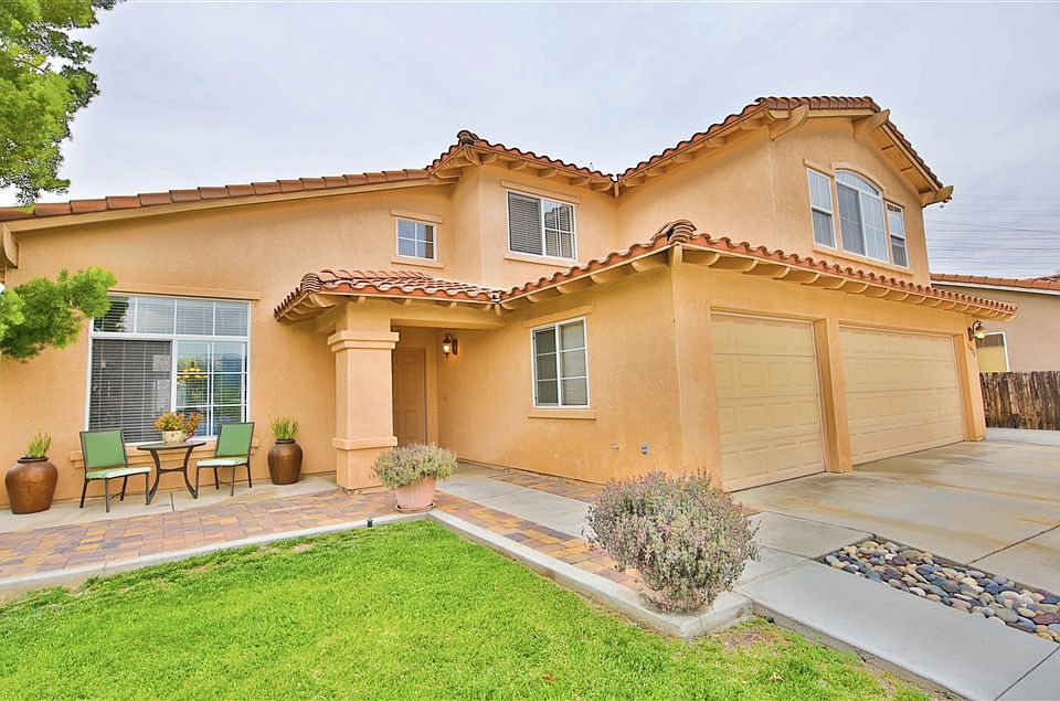1st image of 13922 Cheryl Creek Dr