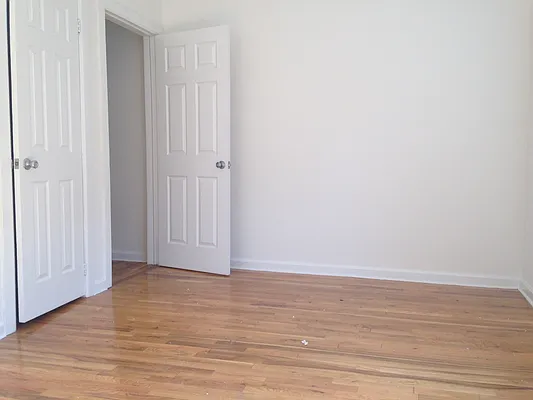 Rented by Rolling Stone Realty LLC | media 19