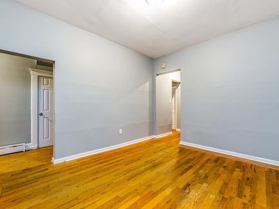 211 Myrtle Ave, Jersey City, NJ, 07305