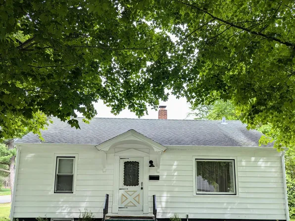 430 NE 5th Ave, Grand Rapids, MN 55744