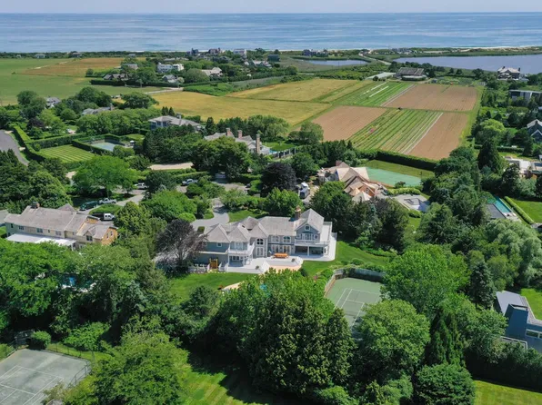 36 Sagg Pond Ct, Sagaponack, NY 11962
