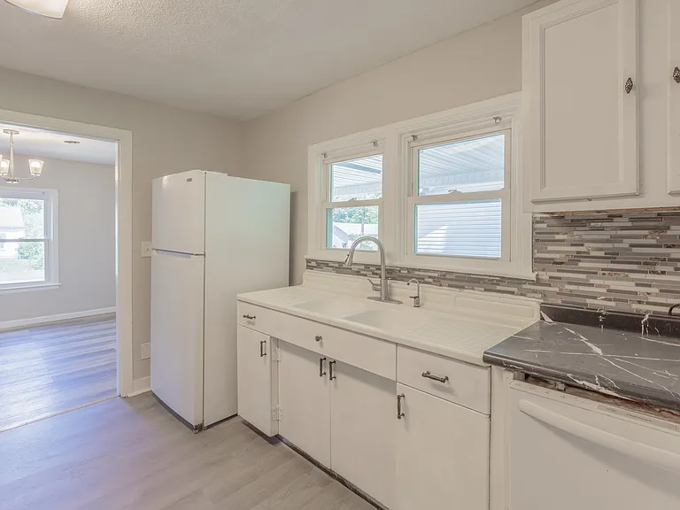 117 Biscayne Blvd — Photo 7