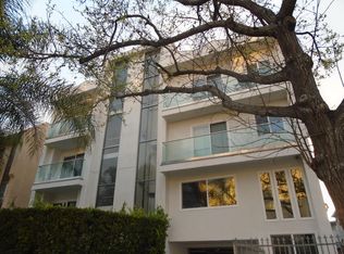 427 S Manhattan Pl #105, Los Angeles, CA 90020