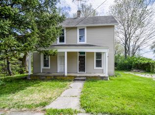 216 E 1st St, London, OH 43140