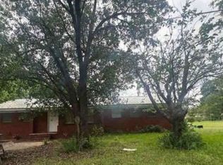 205 W Front St, Naples, TX 75568