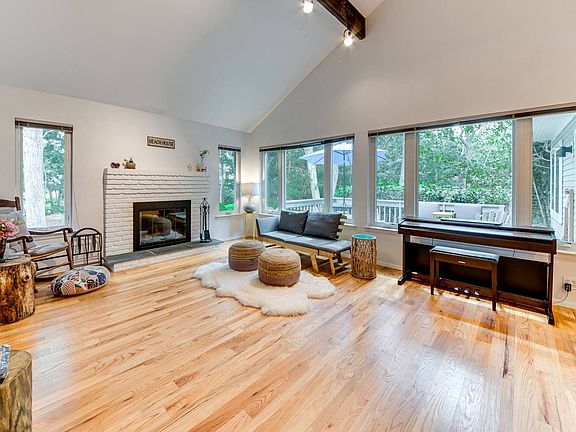 4th image of 196 Treescape Dr Unit 5D