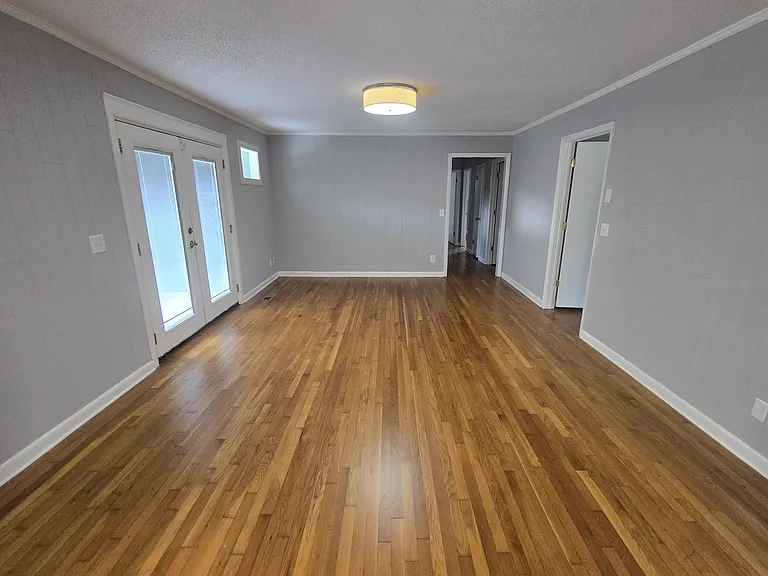 1003 Greenhill St — Photo 11