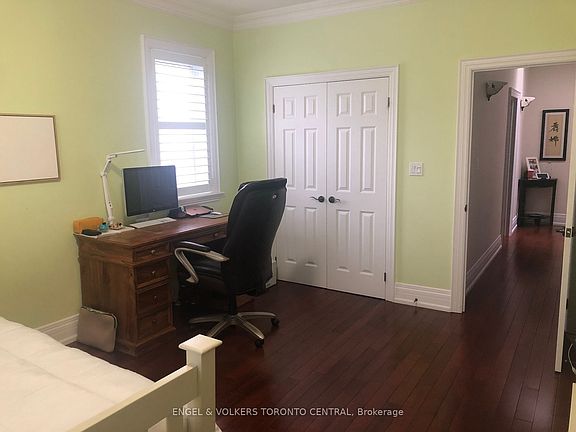 5th image of 675 Bedford Park Ave