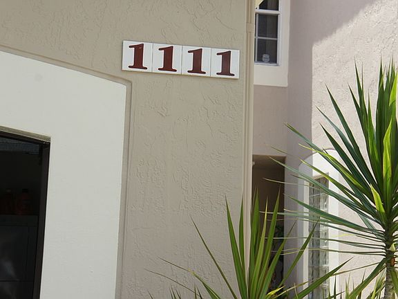 2nd image of 1111 Sorrento Dr