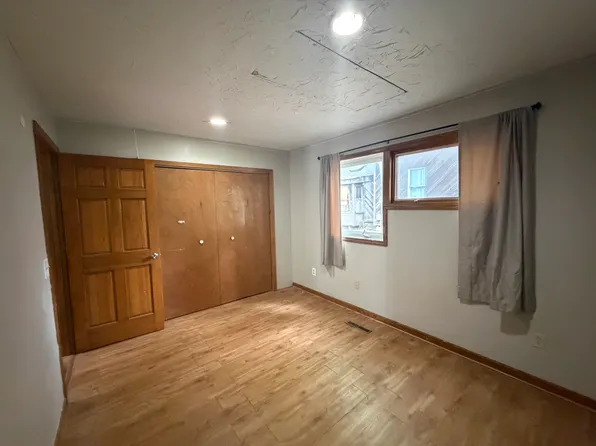 2417 Como Ave SE #4, Minneapolis, MN 55414